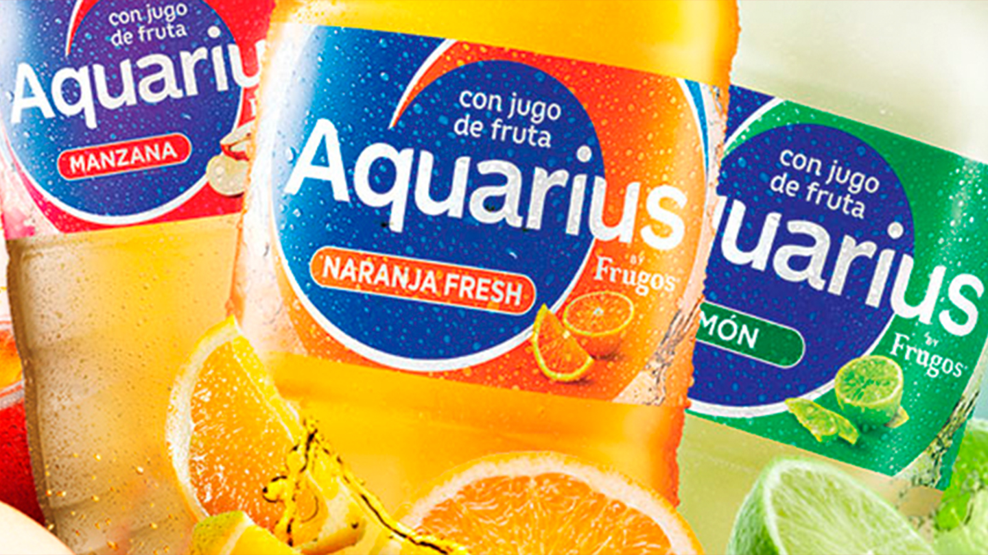 Tres botellas de Aquarius